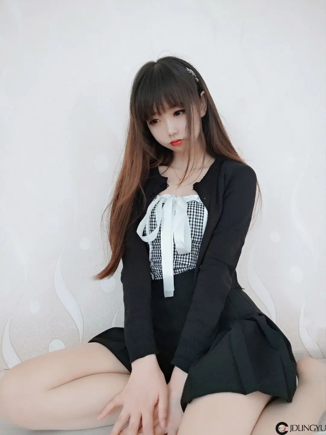 妹子絲襪都破了，好心疼??！插圖26
