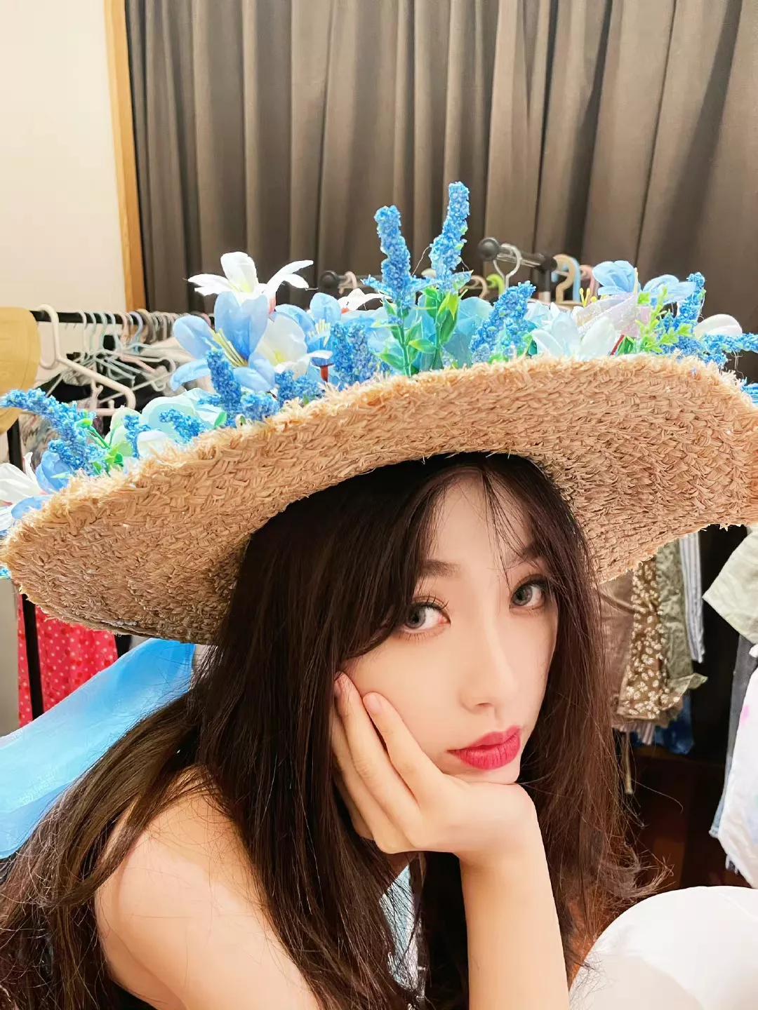 國內地女演員、歌手 虞書欣美照欣賞插圖10